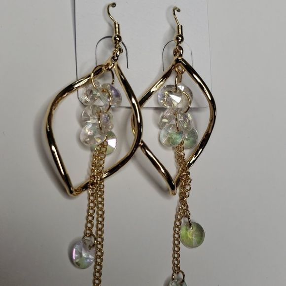 Fashion Jewelry - Picture 2 of 3